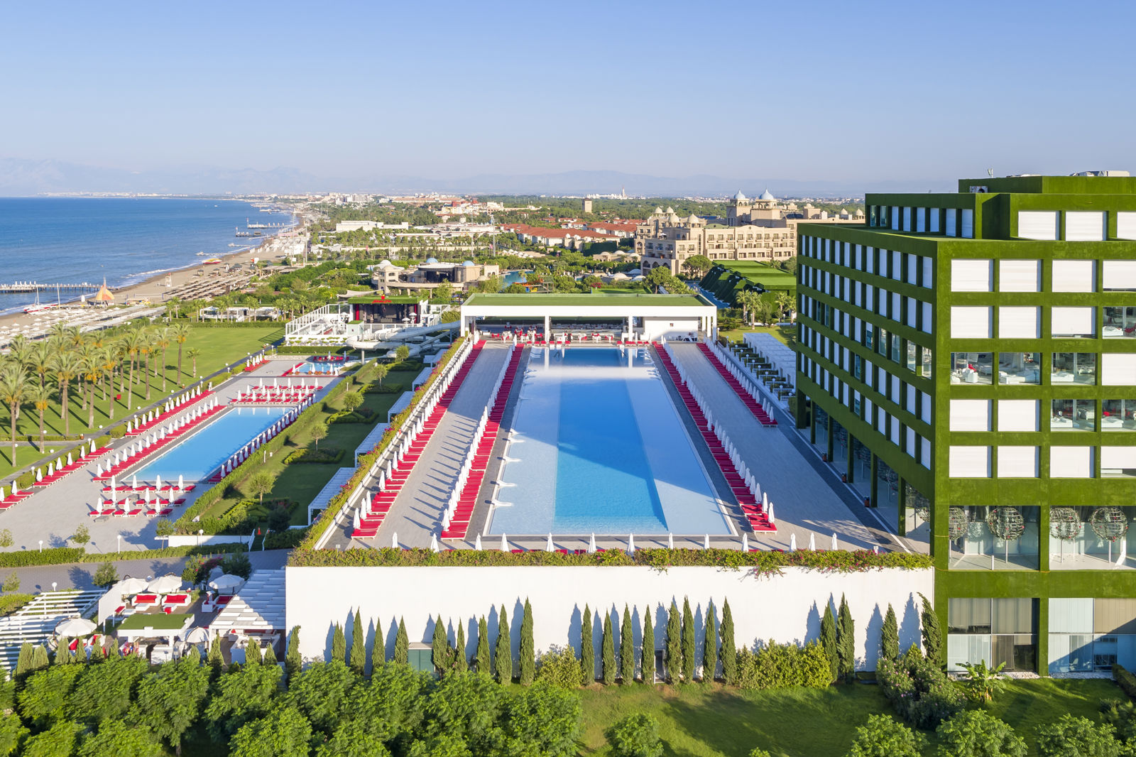 Adam and Eve Hotel - Tjingo.nl